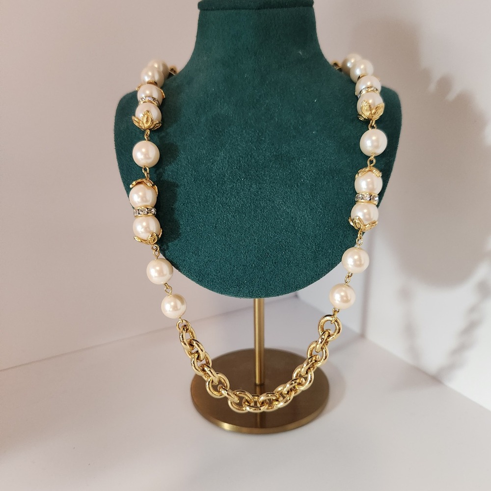Vintage‎ Style Faux Pearl and Chunky Gold Tone Chain Necklace Rhinestone Accents